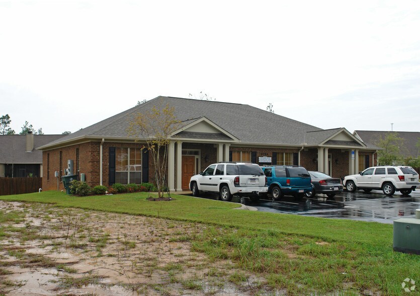 More Photos Of 9786 Timber Cir, Spanish Fort Office For Lease