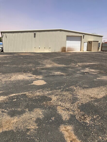 More Photos Of 2601 Olton Rd, Plainview Auto Repair For Sale