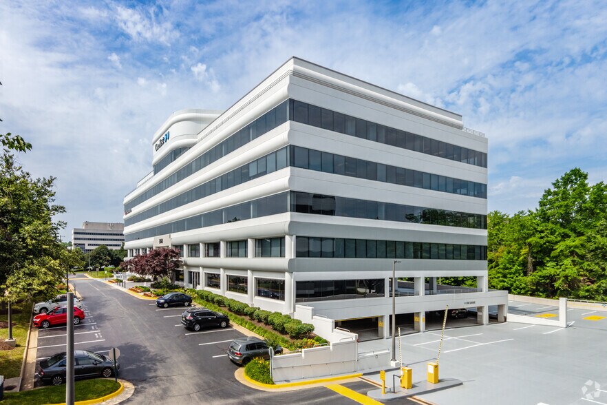 More Photos Of 3060 Williams Dr, Fairfax Office For Lease