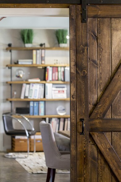 More Photos Of 650 Hamilton Ave SE, Atlanta Unknown For Lease