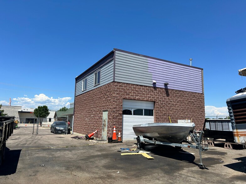 More Photos Of 6838 Lowell Blvd, Denver Warehouse For Sale