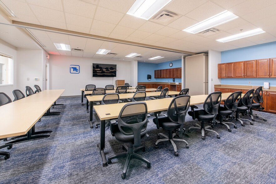 More Photos Of , Ann Arbor Office For Sale