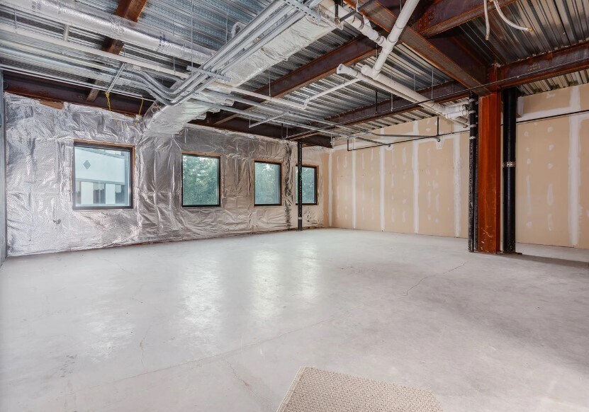 More Photos Of 115 Technology Dr, Trumbull Medical For Sale