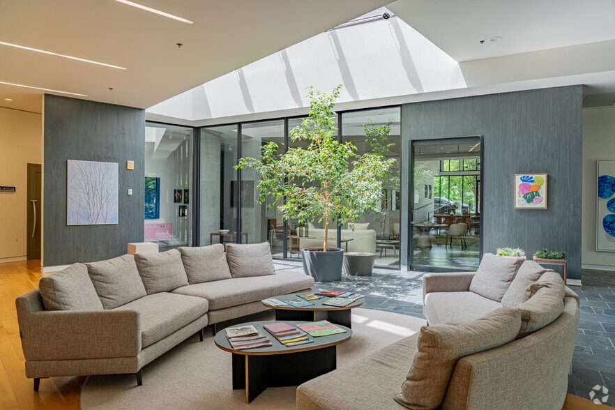 More Photos Of 601 W Rosemary St, Chapel Hill Apartments For Sale