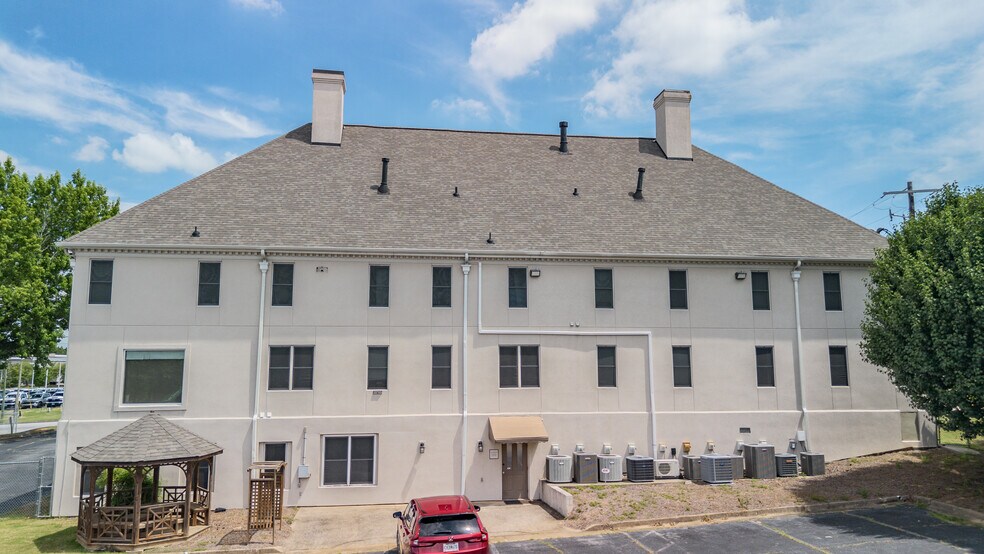 More Photos Of 1299 Battlecreek Rd, Jonesboro Medical For Sale