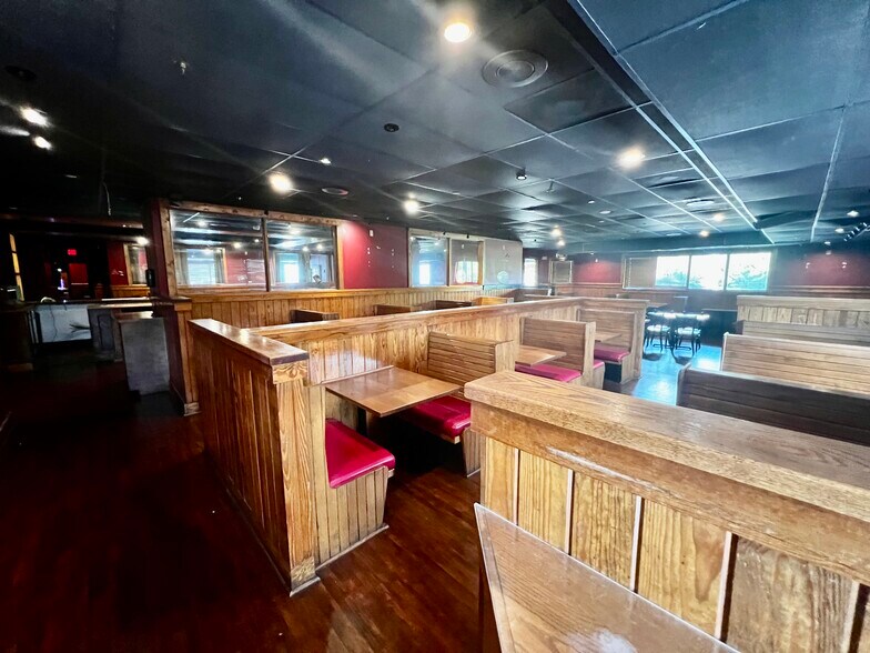 More Photos Of 2310 Sanders Rd, Conway Restaurant For Lease