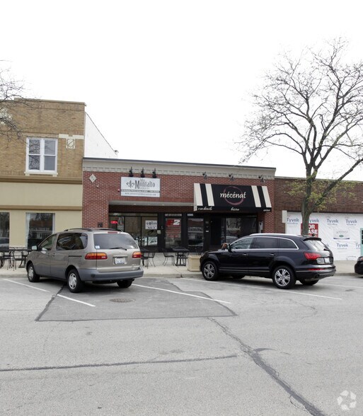 Primary Photo Of 821 Burlington Ave, Western Springs Storefront For Lease