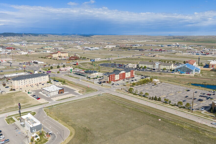 More Photos Of 4111 Cheyenne Boulevard, Rapid City Land For Lease