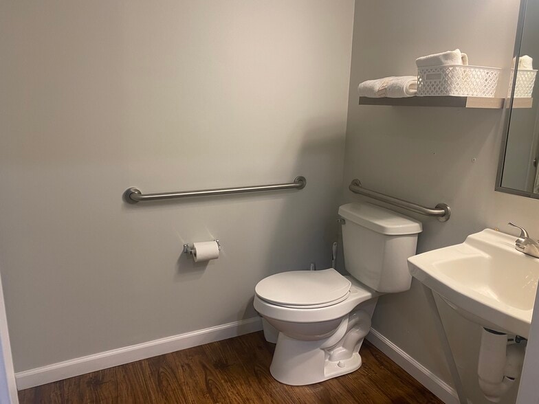 More Photos Of 1240 Dawnville Rd NE, Dalton Lodge Meeting Hall For Sale