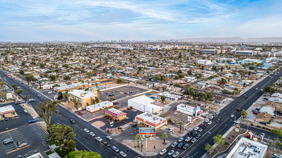 More Photos Of 5827 N 35th Ave, Phoenix Schools For Sale