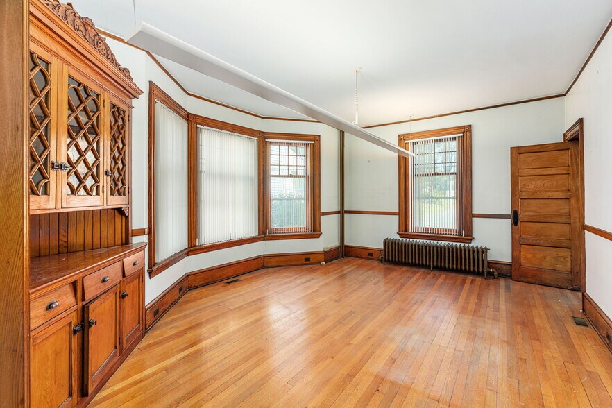 More Photos Of 313 E Broad St, Bethlehem Apartments For Sale