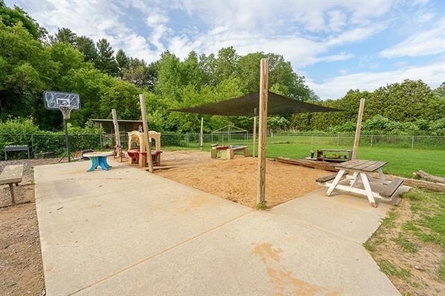 More Photos Of 3900 Cedar Ct, Suamico Daycare Center For Sale