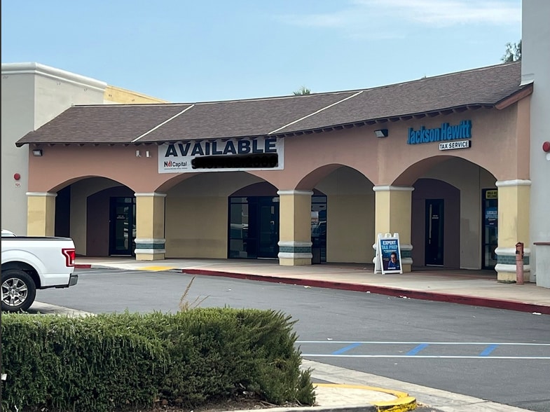 More Photos Of 11140-11170 Magnolia Ave, Riverside Storefront Retail Office For Lease