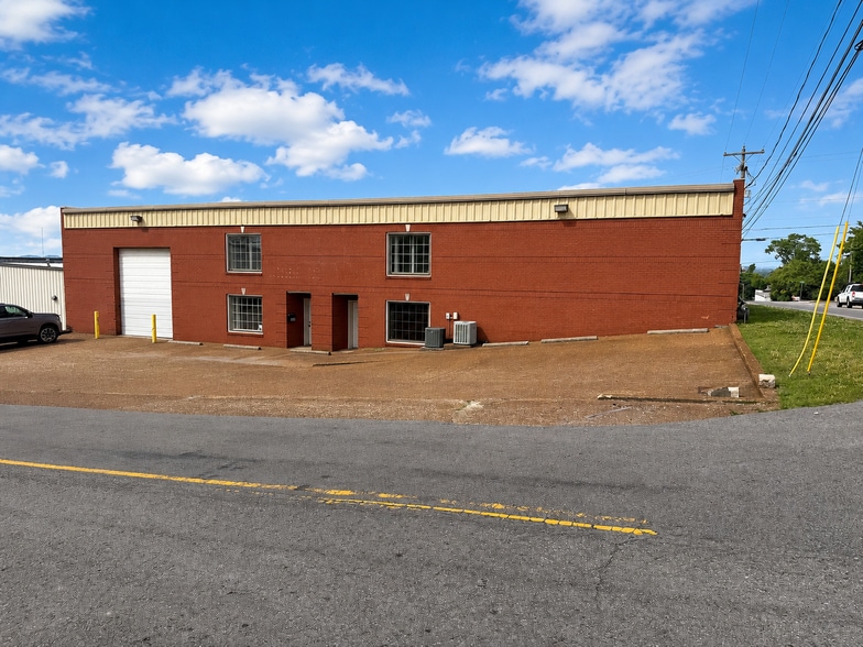 Primary Photo Of 2403 Kline Ave, Nashville Warehouse For Lease