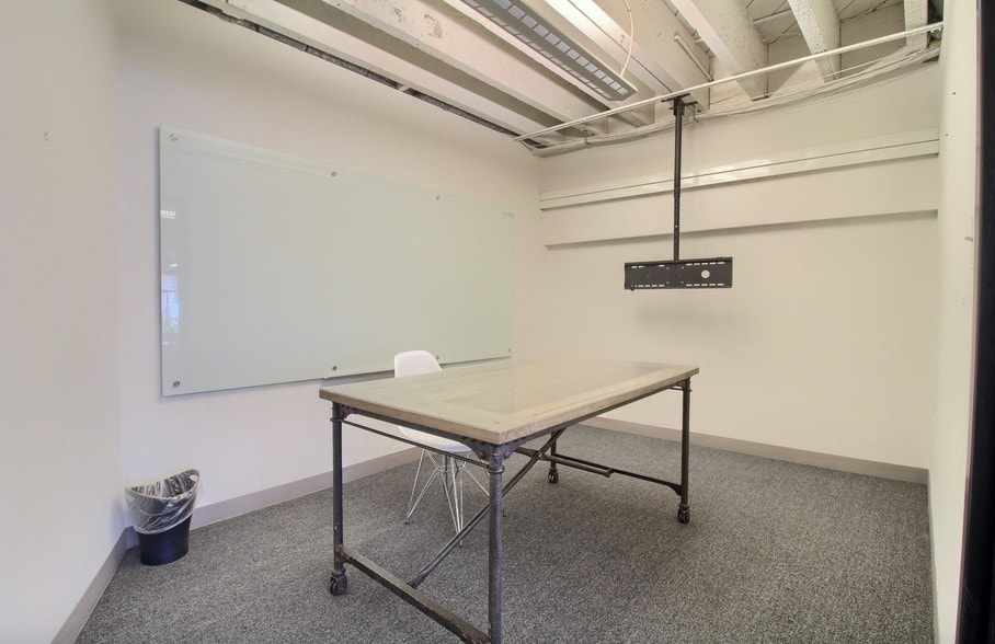 More Photos Of 3041-3043 Mission St, San Francisco Office For Lease