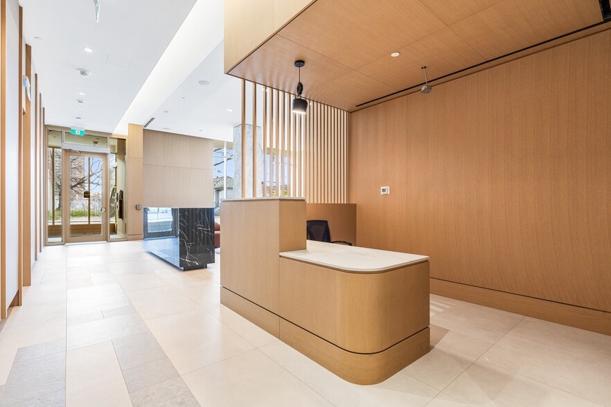More Photos Of 9 Croham Rd, Toronto Apartments For Lease