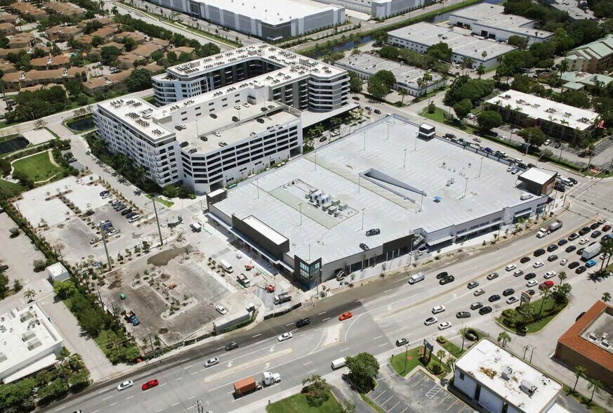 More Photos Of 7903 NW 36th St, Doral Unknown For Lease