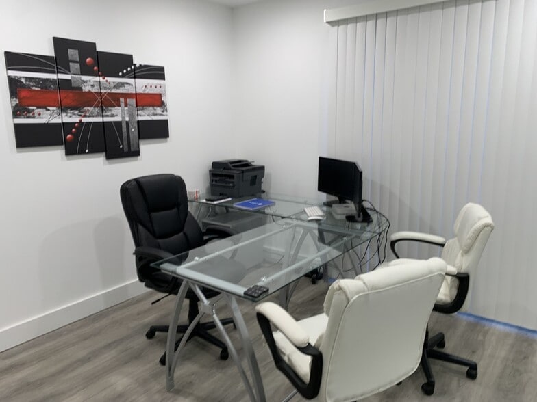 More Photos Of 4960 NW 165th St, Miami Warehouse For Sale