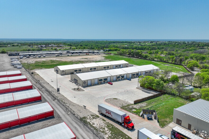 More Photos Of 1704 W FM 875, Midlothian Warehouse For Lease