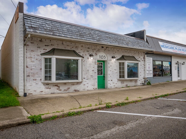 Primary Photo Of 105 6th Ave, Saint Albans Medical For Sale