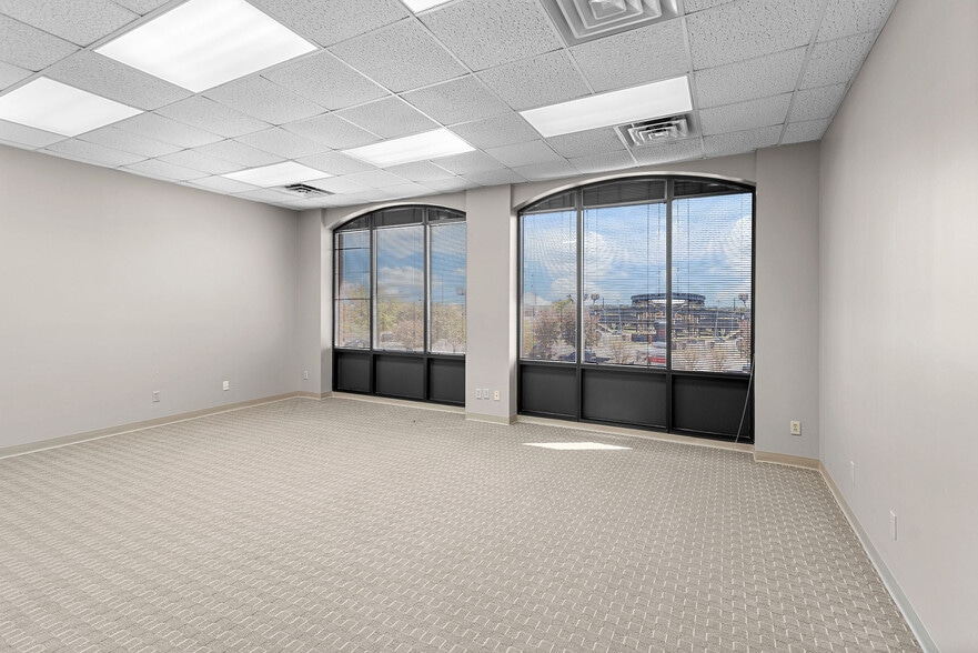 More Photos Of 800 N Spring St, Shreveport Office For Lease