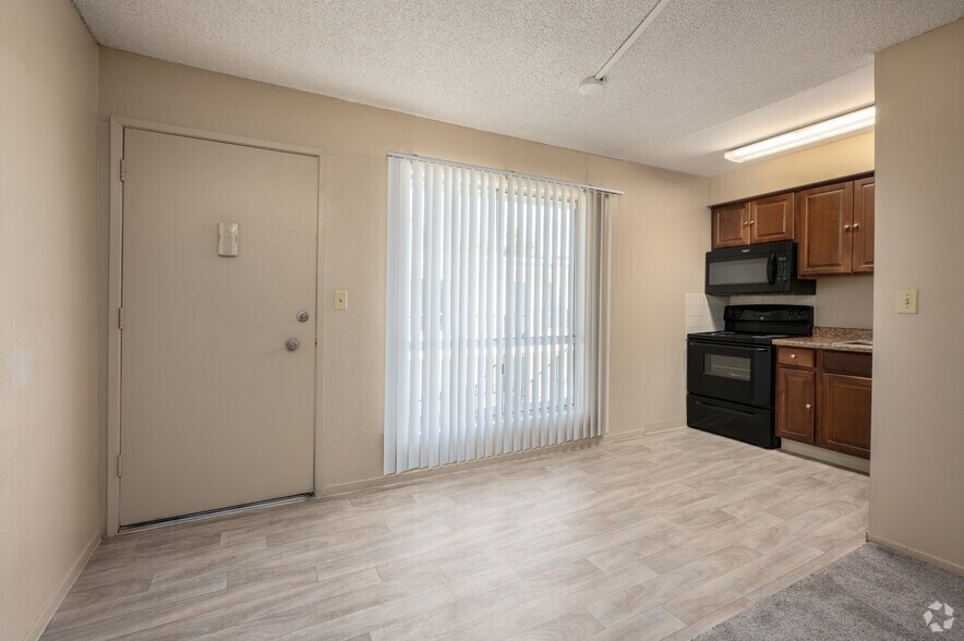 More Photos Of 1400 Fulton Ave, Sacramento Apartments For Sale