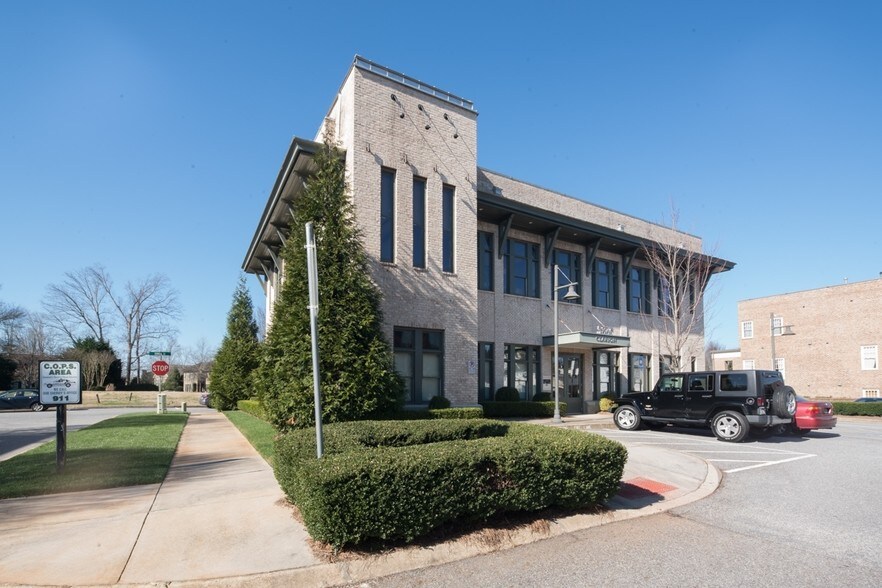 More Photos Of 5925 Post Rd, Cumming Apartments For Lease