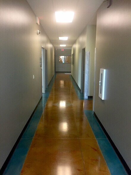 More Photos Of 2702 Agriculture Dr, Madison Office For Lease
