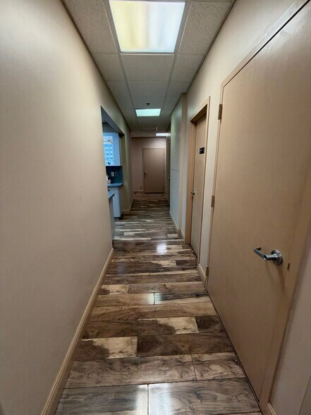 More Photos Of 13005 Southern Blvd, Loxahatchee Medical For Sale