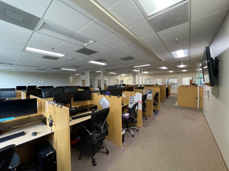 More Photos Of 190 S Orchard Ave, Vacaville Office For Lease