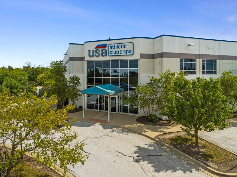 More Photos Of 1975 Melissa Ln, Aurora General Retail For Sale