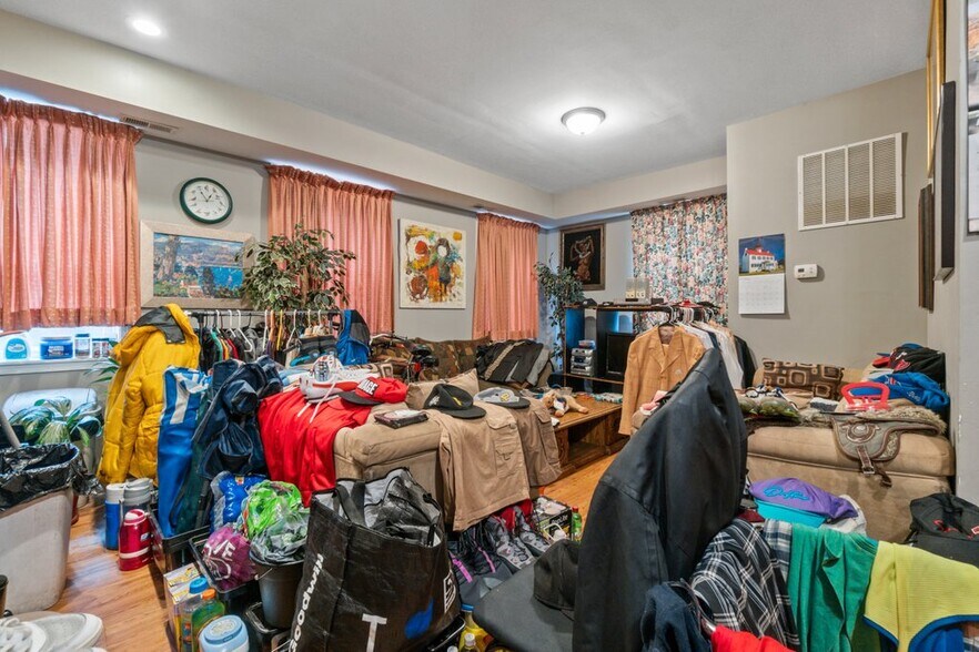 More Photos Of 601 Whitelock St, Baltimore Apartments For Sale