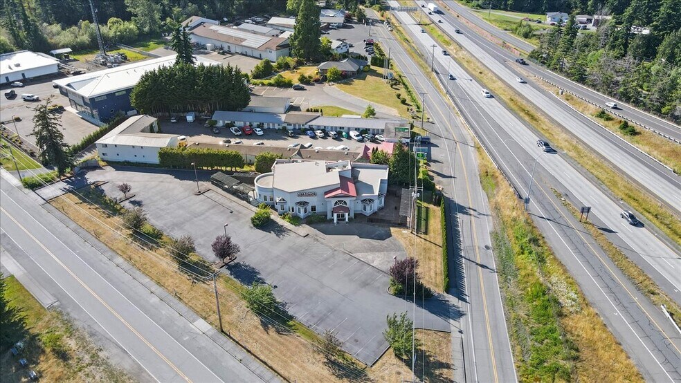 More Photos Of 1650 W Bakerview Rd, Bellingham Restaurant For Sale