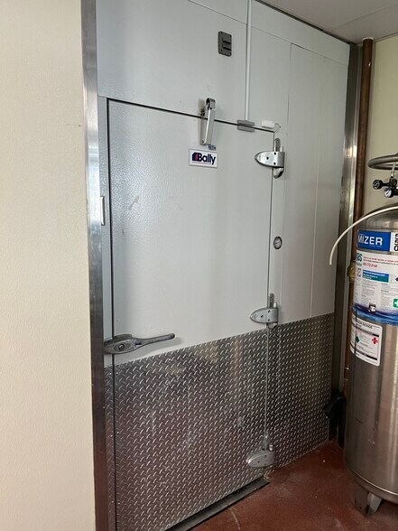 More Photos Of 2119 W Tennessee St, Tallahassee Fast Food For Lease