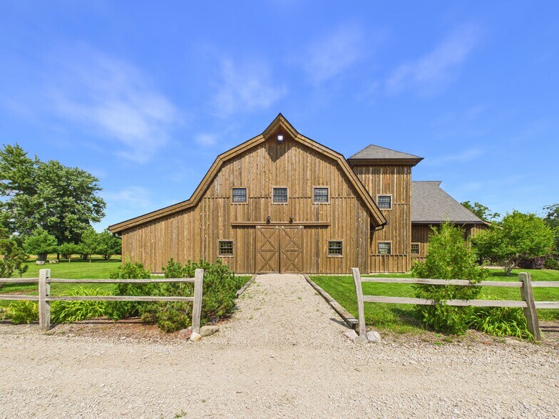 More Photos Of 18444 N 1600th St, Chrisman Lodge Meeting Hall For Sale