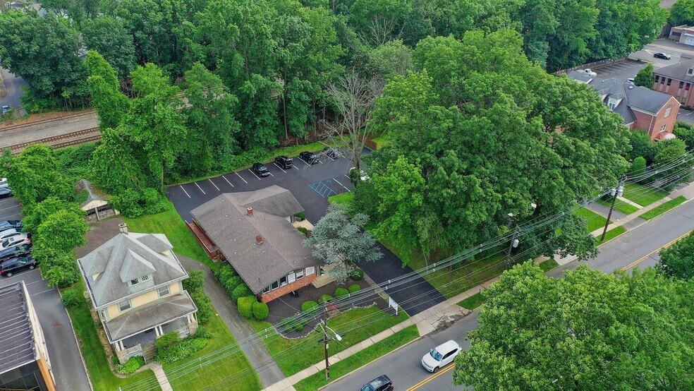 More Photos Of 198 North Ave E, Cranford Medical For Sale