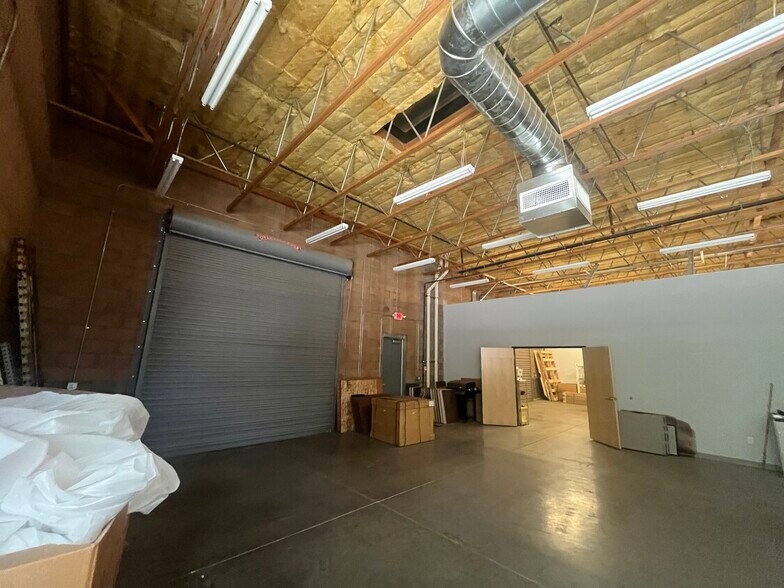 More Photos Of 7447 E Southern Ave, Mesa Warehouse For Sale