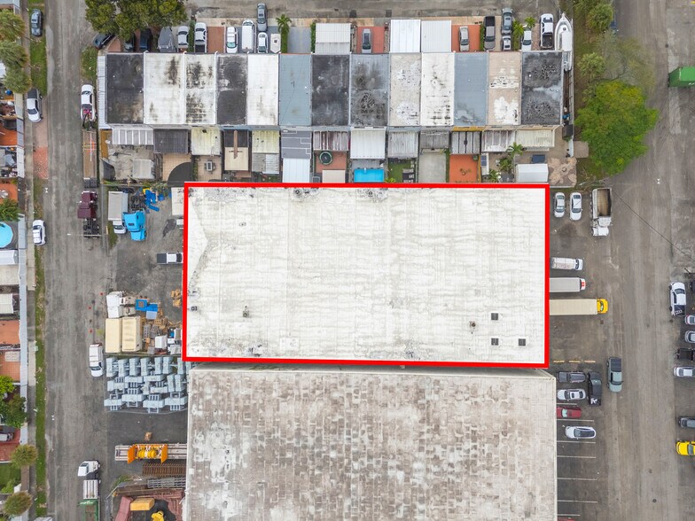 More Photos Of 7395 W 18th Ln, Hialeah Warehouse For Sale