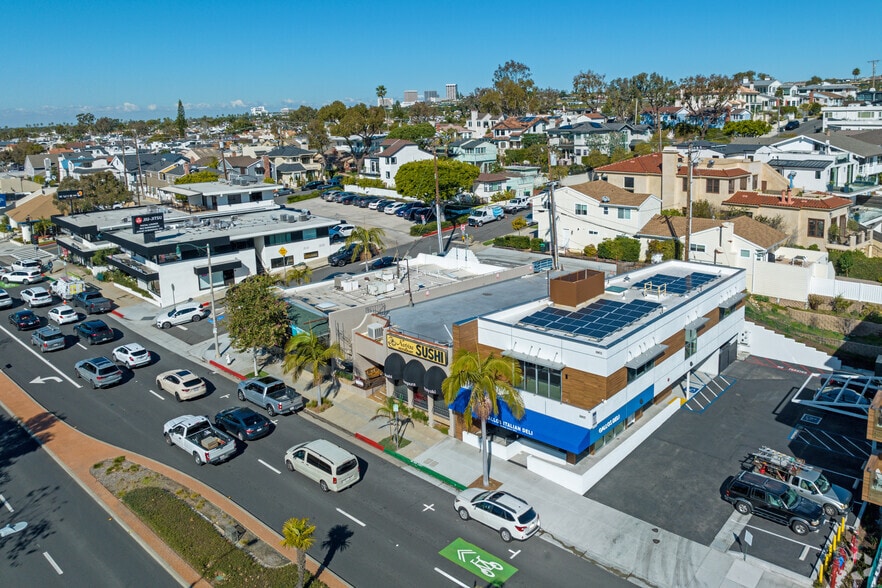 More Photos Of 3840 E Coast Hwy, Corona Del Mar Storefront Retail Office For Lease