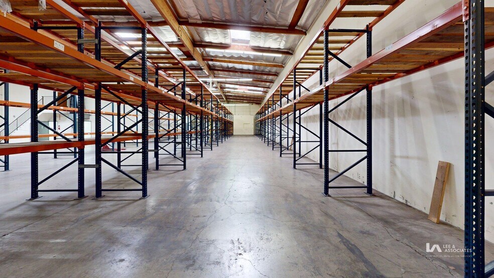 More Photos Of 3920 Gilman St, Long Beach Warehouse For Lease