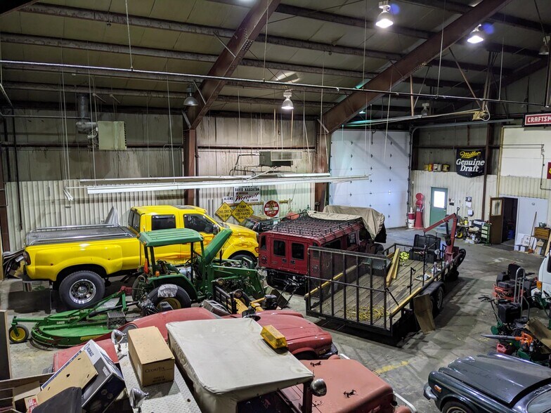 More Photos Of 5 Granite Rd, Acton Warehouse For Lease