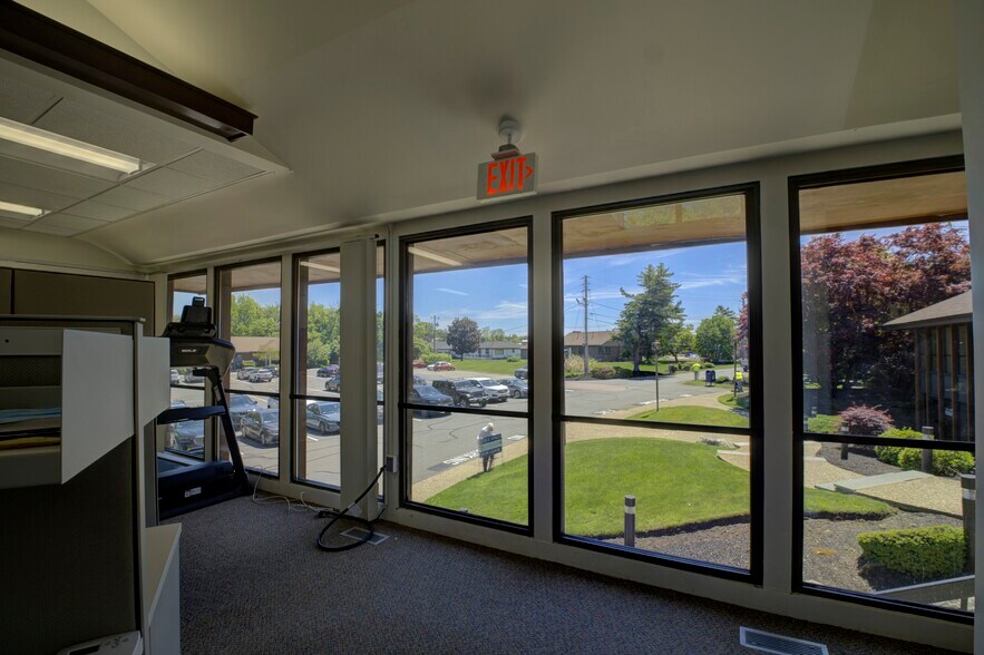 More Photos Of 111 Torrey St, Brockton Medical For Sale