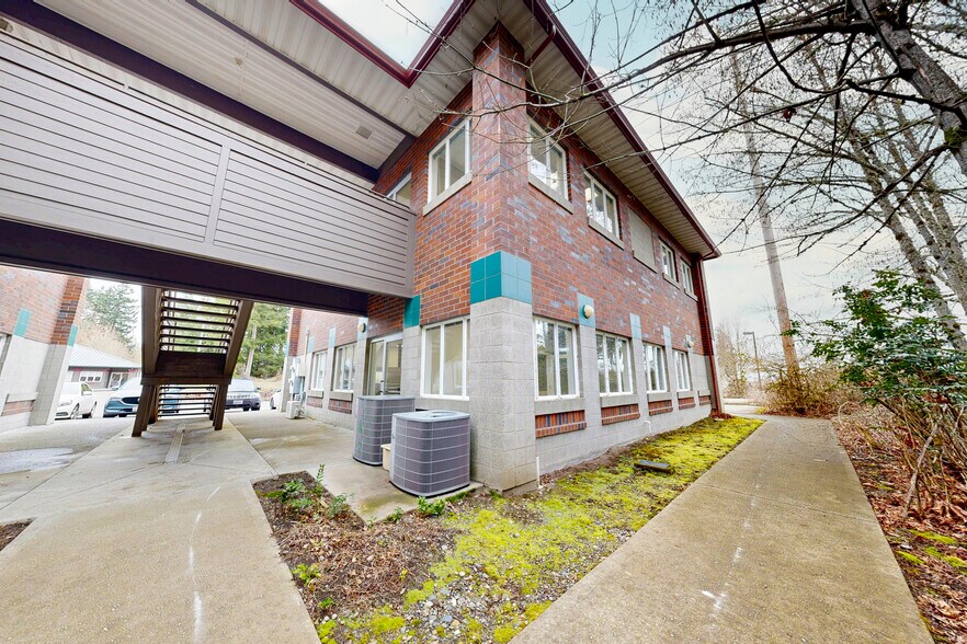 More Photos Of 1760 Barnes Blvd SW, Olympia Office For Sale