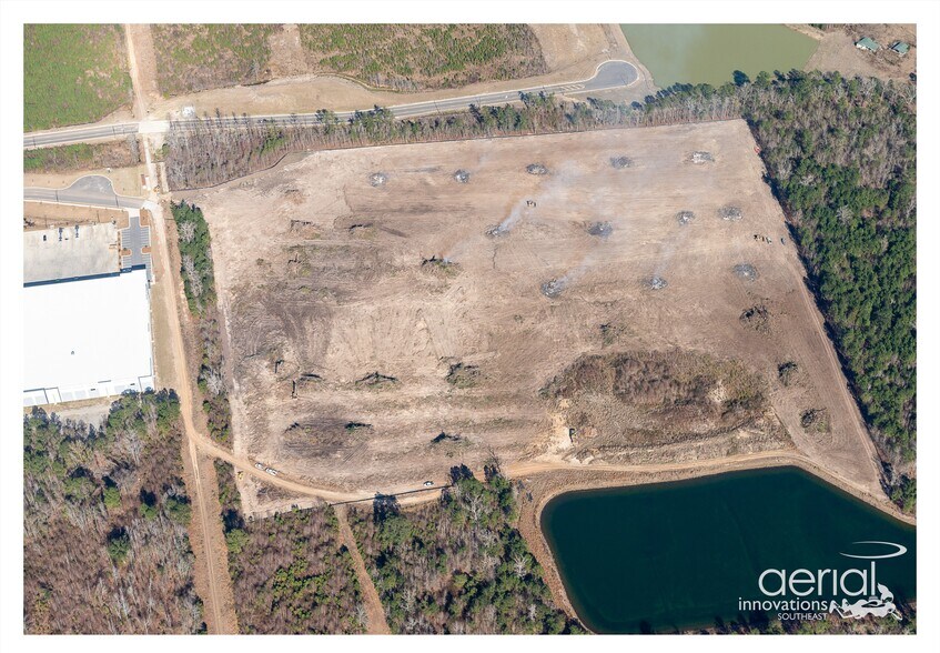 More Photos Of 1700 General Way, Rincon Unknown For Lease