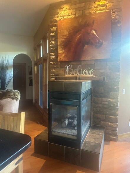 More Photos Of 1749 22nd St, Hood River Specialty For Sale