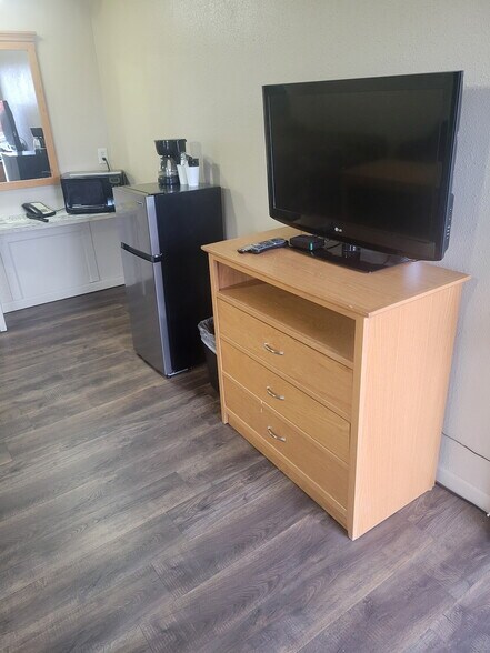 More Photos Of 12525 W Sunset Hwy, Airway Heights Land For Sale