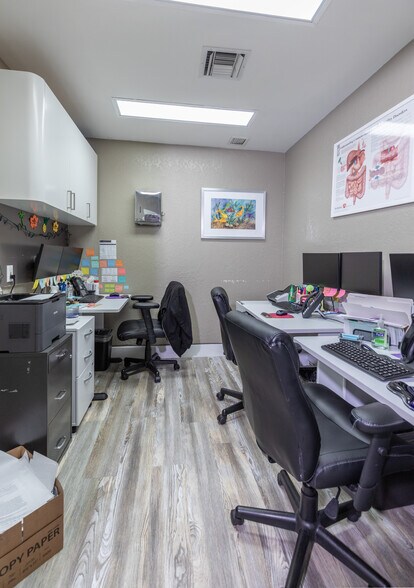 More Photos Of 7765 SW 87th Ave, Miami Medical For Lease