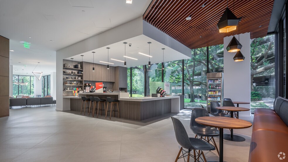 More Photos Of 3 Riverway, Houston Office For Lease