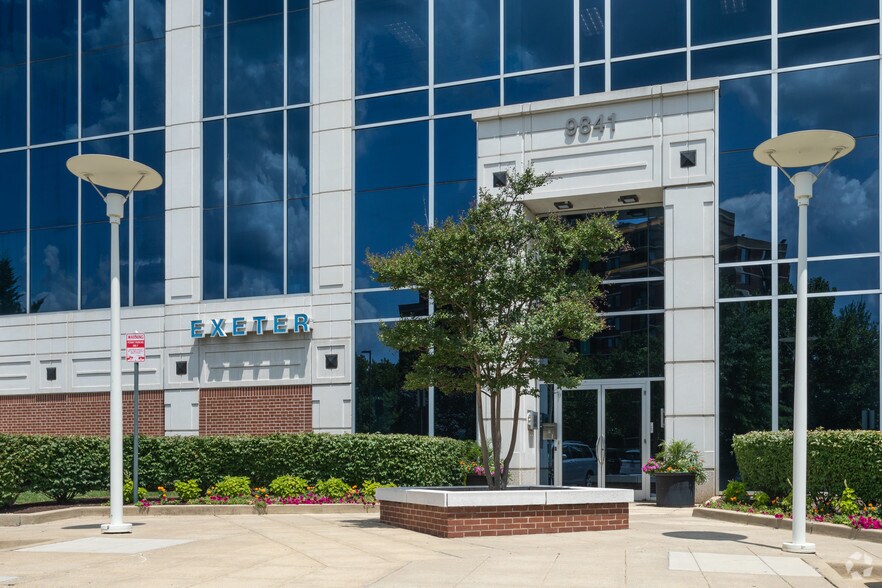 More Photos Of 9841 Washingtonian Blvd, Gaithersburg Office For Lease