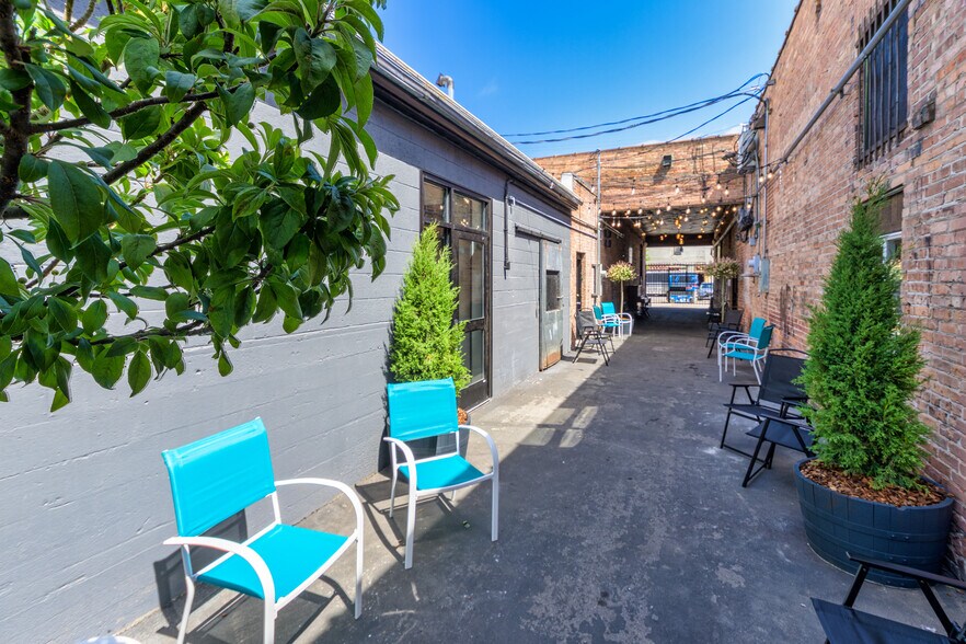 More Photos Of 415 N Higgins Ave, Missoula Loft Creative Space For Lease